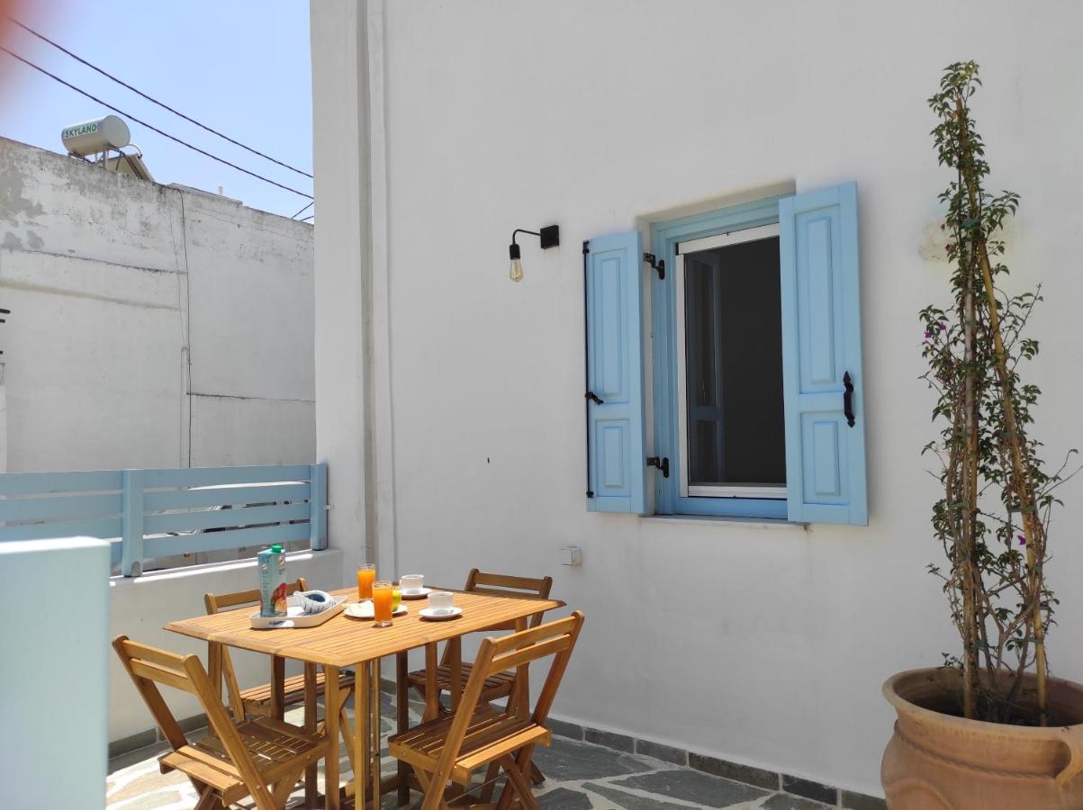 Apartment Traditional Luxury House