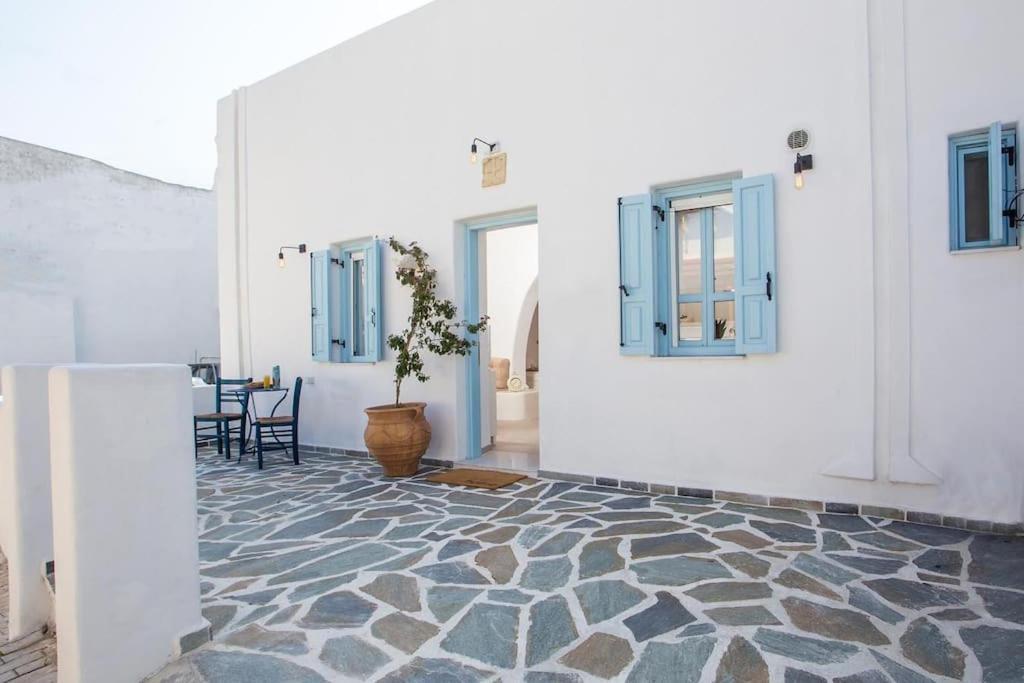 Traditional Luxury House Kalithies